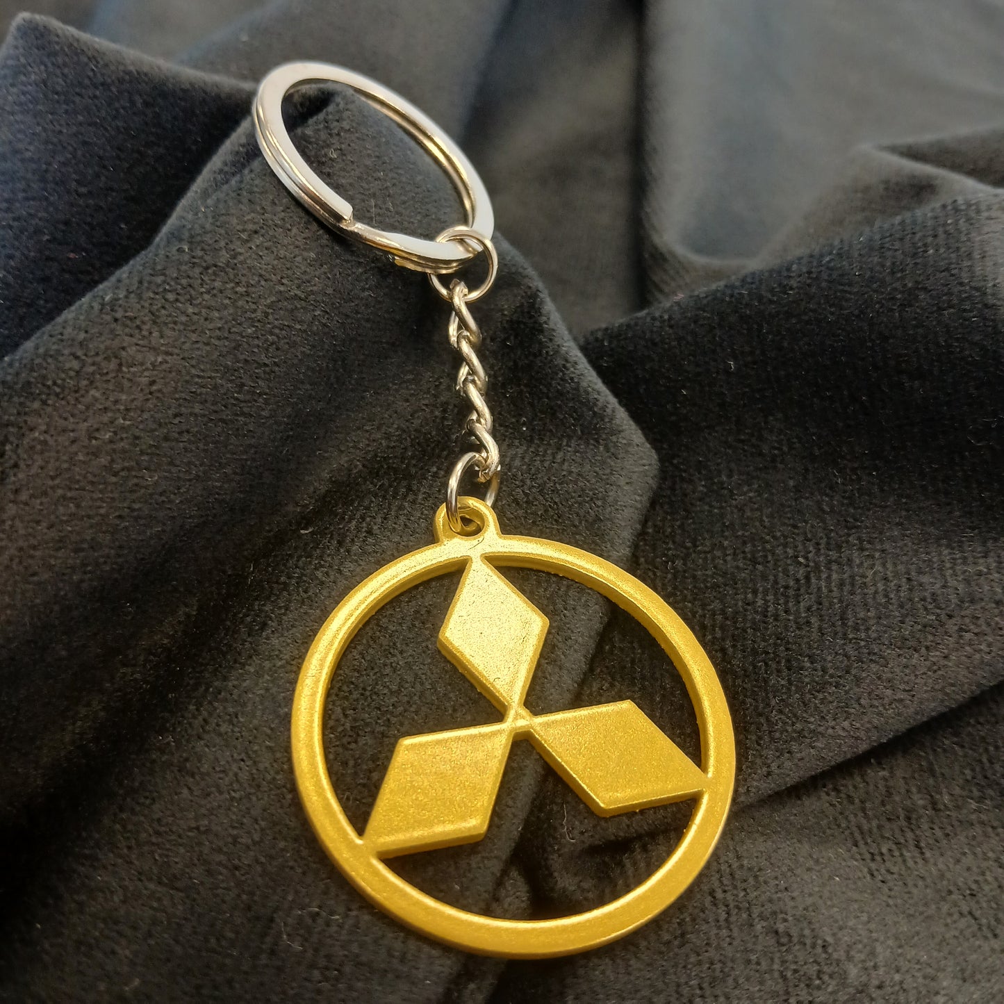 Brelok logo Mitsubishi